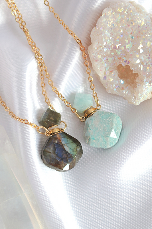 Luxury Mini Crystals Bottles | 24 Karats Natural Crystals Necklaces